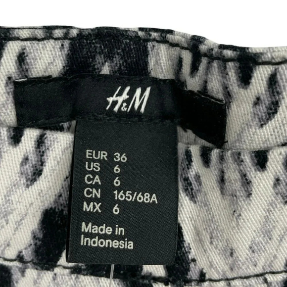 H&M Pants Womens Sz 6 Black White Geometric Pull on Midrise Twill Skinny Jegging - Picture 6 of 8